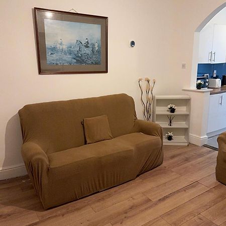 3 Bedroom Terraced Home Nottingham Bagian luar foto