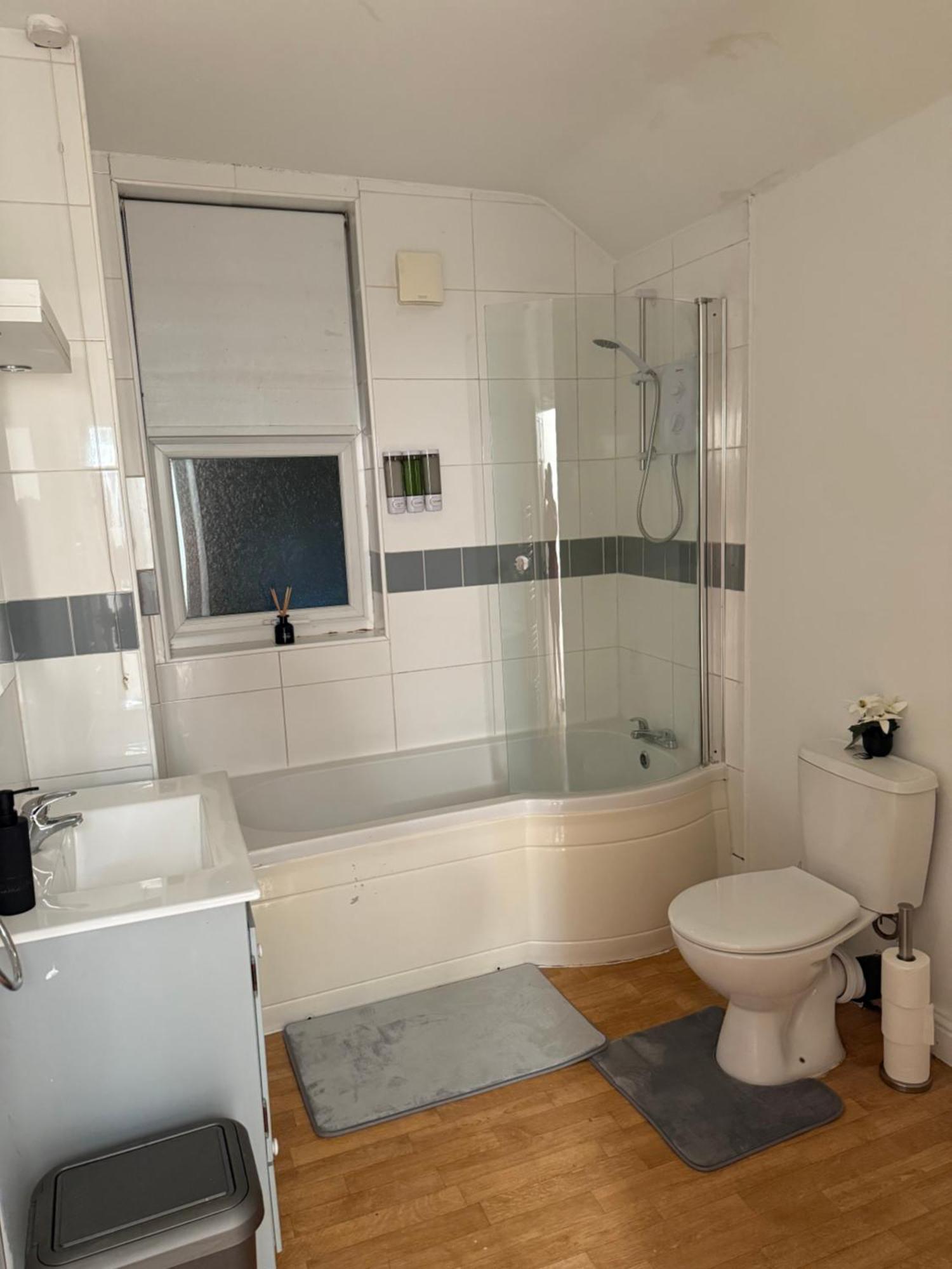 3 Bedroom Terraced Home Nottingham Bagian luar foto